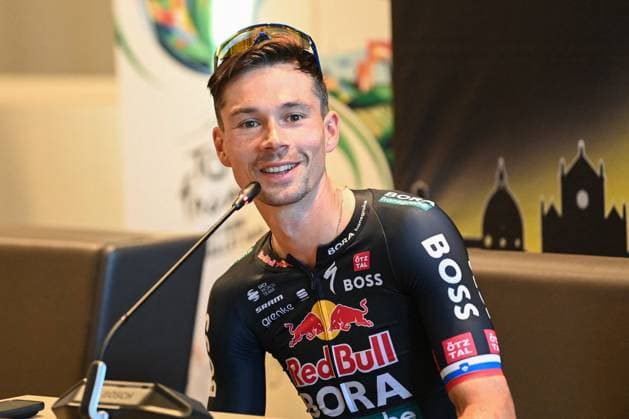 Tour De France race - Team presentation Primoz Roglic (BORA-Hansgrohe-Red Bull) portrait during press conference, PK, Pressekonferenz before Tour de France 2024 Grand Depart Florence Emilie_Romagne during Team presentation, Tour De France race in Florence, Italy, June 27 2024 Florence Italy  Copyright: xIPAxSport ABACAx