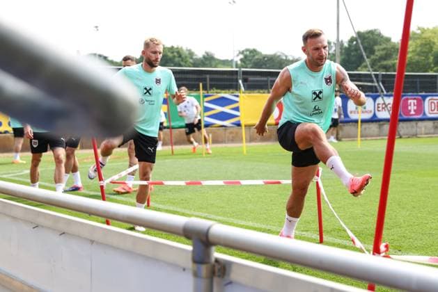 SOCCER - UEFA EURO, EM, Europameisterschaft,Fussball 2024 BERLIN,GERMANY,28.JUN.24 - SOCCER -UEFA EURO 2024, OEFB, Oesterreichischer Fussball-Bund, training. Image shows Konrad Laimer and Andreas Weimann (AUT).  GEPAxpictures xArminxRauthner
