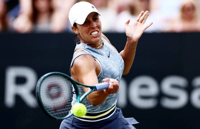 Madison Keys of USA in action during their Semi Final match. Rothesay International Eastbourne, Day 6, Tennis, Devonshire Park, Eastbourne, UK - 28 June 2024  Copyright: xJamesxMarsh Shutterstockx 14555507m