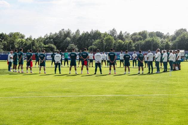 EM 2024: Portugal Training in Marienfeld am 28.06.2024 A minute of silence for former player of Sporting Lisboa Faleceu Manuel Fernandes