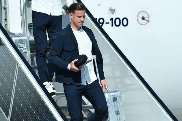 Dortmund Airport empfängt deutsche Nationalmannschaft Die deutsche Nationalmannschaft bei der Ankunft am Dortmund Airport. Marc-Andre ter Stegen ( Deutschland )
