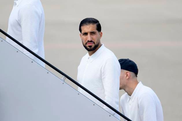 Fußballspieler Emre Can steigen in den Flieger am Flughafen Nürnberg vor dem Abflug der Nationalmannschaft zum Achtelfinale gegen Dänemark bei der UEFA EURO, EM, Europameisterschaft,Fussball 2024 Fußball-Europameisterschaft in Dortmund. Nürnberg, 28.06.2024 Bayern Deutschland Copyright: xDwixAnoraganingrumx