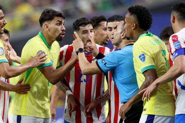 Paraguay v Brazil Copa America 28 June 2024 Las Vegas USA, Copa America Paraguay v Brazil - Lucas Paqueta of Brazil argues with the referee. (Photo by Mark Leech). Las Vegas Nevada USA Copyright: xMarkxLeechxOffside