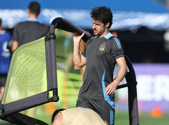 Argentina s team s coach assistant Pablo Aimar during a training session ahead the match against Peru for the Copa America USA 2024, group A, at Florida International University (FIU) , on June 28, 2024. MIAMI UNITED STATES Copyright: xALEJANDROxPAGNIx