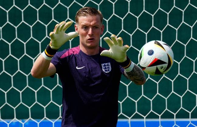 Jordan Pickford of England England Training, UEFA European Championship, EM, Europameisterschaft 2024, Round of 16, Football, Spa & Golf Resort Weimarer Land, Blankenhain, Germany, 29 Jun 2024 EDITORIAL USE ONLY No use with unauthorised audio, video, data, fixture lists, club league logos or live services. Online in-match use limited to 120 images, no video emulation. No use in betting, games or single club league player publications. Copyright: xDavexShopland Shutterstockx 14560784a
