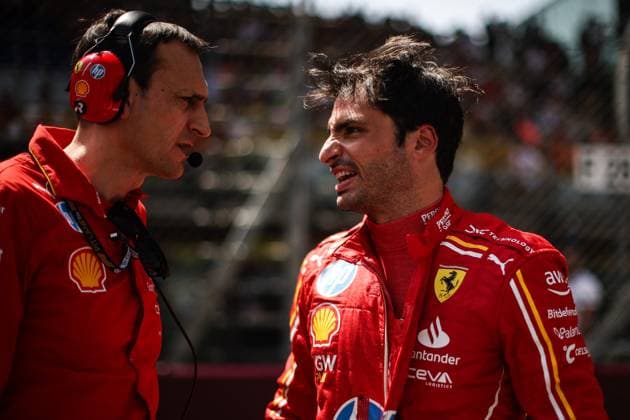 SAINZ Carlos (spa), Scuderia Ferrari SF-24, portrait during the Formula 1 Qatar Airways Austrian Grand Prix 2024, 11th round of the 2024 Formula One World Championship, WM, Weltmeisterschaft from June 28 to 30, 2024 on the Red Bull Ring, in Spielberg, Austria - F1 - AUSTRIAN GRAND PRIX 2024 DPPI Panoramic  240629_R11_AUSTRIA_DP_XB3_8650