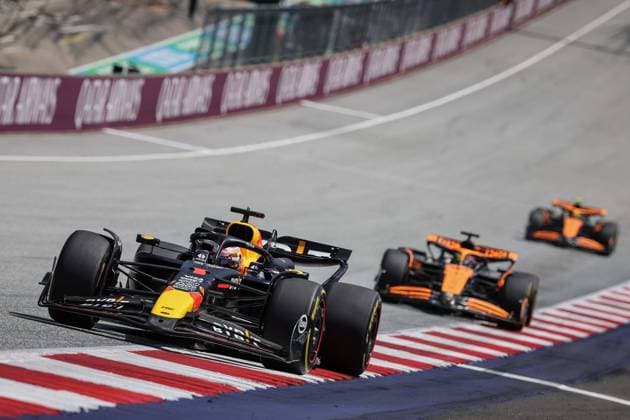 Foto IPP Enrico Schiavi Spielberg 29-06-2024 Formula 1 F1 Gran Premio di Austria 2024 Sprint Race nella foto: Max Verstappen - RedBull Racing precede Oscar Piastri - McLaren e Lando Norris - McLaren Spielberg italy  Copyright: xR4924_italyphotopressx