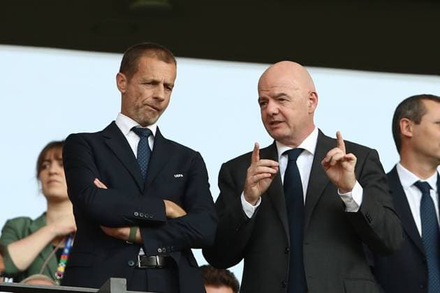29.06.2024, xtgx, Fussball EM 2024 1 8 Finale, Schweiz - Italien emspor, v.l. UEFA Präsident Aleksander Äaeferin Ceferin und UEFA Präsident Gianni Infantino (UEFA REGULATIONS PROHIBIT ANY USE OF PHOTOGRAPHS as IMAGE SEQUENCES and or QUASI-VIDEO) Berlin