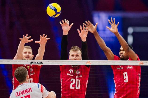 29.06.2024 LODZ, ATLAS ARENA SIATKOWKA MEZCZYZN (VOLLEYBALL) FIVB LIGA NARODOW W SIATKOWCE MEZCZYZN ( FIVB MEN™S VOLLEYBALL NATIONS LEAGUE 2024 POLFINAL LIGI NARODOW 2024 MECZ (GAME) POLSKA - FRANCJA ( POLAND - FRANCE ) NZ BARTLOMIEJ BOLADZ MATEUSZ BIENIEK WILFREDO LEON VENERO FOTO RADOSLAW JOZWIAK CYFRASPORT NEWSPIX.PL --- Newspix.pl POLAND OUT!  RA2_1574