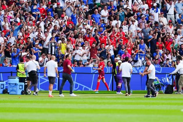 Torjubel Jubel Schweiz nach Tor zum 1:0 Remo Freuler (Schweiz, 08) GER, Schweiz vs. Italien, Fussball Europameisterschaft, UEFA EURO, EM, Europameisterschaft,Fussball 2024, Achtelfinale, 29.06.2024 GER, Schweiz vs. Italien, Fussball Europameisterschaft, UEFA Euro 2024, Achtelfinale, 29.06.2024 Berlin Copyright: xEibner-Pressefoto MarcelxvonxFehrnx EP_MFN