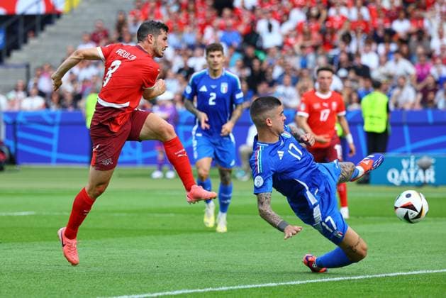 2024.06.29 Berlin Pilka nozna Reprezentacja Mistrzostwa Europy EURO 2024 Niemcy Szwajcaria - Wlochy N z Remo Freuler bramka gol radosc na 1-0 Foto Pawel Andrachiewicz PressFocus 2024.06.29 Berlin Football European Championships 2024 EURO 2024 Germany Switzerland - Italy Remo Freuler bramka gol radosc na 1-0 Credit: Pawel Andrachiewicz PressFocus NEWSPIX.PL --- Newspix.pl POLAND OUT!  20240629_xPF_PA048