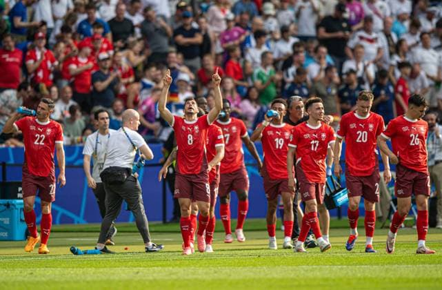 Fussball, Herren, Saison 2023 24, Euro 2024 (Achtelfinale) in Berlin, Schweiz - Italien, Schweizer Jubel nach Tor zum 1:0 durch Remo Freuler (Schweiz), 29.06. 2024, Copyright: xSebastianxRäppold MatthiasxKochx