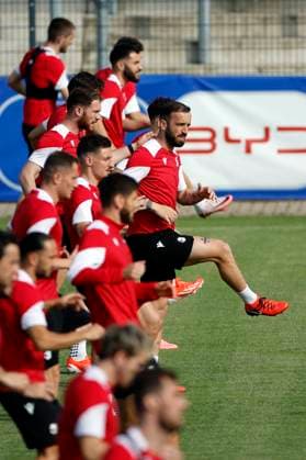 Georgia s players take part during a training session in Velbert, Germany, 29 June 2024. The team prepares its Euro2024 round of 16 soccer game against Spain on next 30 June. Georgia s training session !ACHTUNG: NUR REDAKTIONELLE NUTZUNG!  Copyright: xALBERTOxESTEVEZx GRAF9480 20240629-55014013711_1