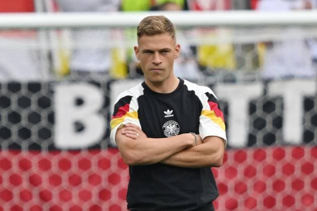 29.06.2024, xsltx, Fussball EM 2024 1 8 Finale, Deutschland - Dänemark emspor, v.l. Joshua Kimmich (Deutsche Fussball Nationalmannschaft DFB) (UEFA REGULATIONS PROHIBIT ANY USE OF PHOTOGRAPHS as IMAGE SEQUENCES and or QUASI-VIDEO) Dortmund