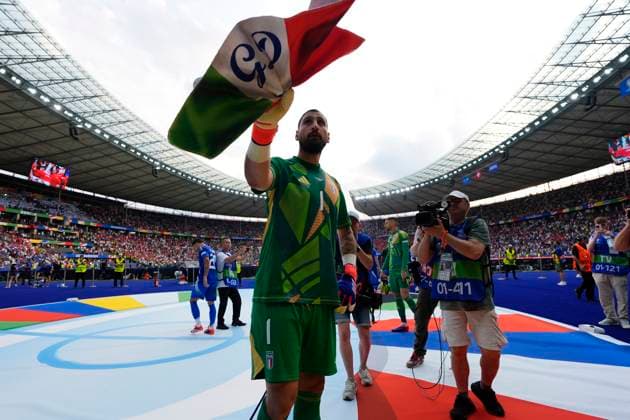 Italy s goalkeeper Gianluigi Donnarumma dejected during the Euro 2024 soccer match between Swiss and Italy at the Olympiastadion, Berlin, Germany - Saturday 29, June, 2024. - Soccer .  Copyright: xFabioxFerrari LaPressex