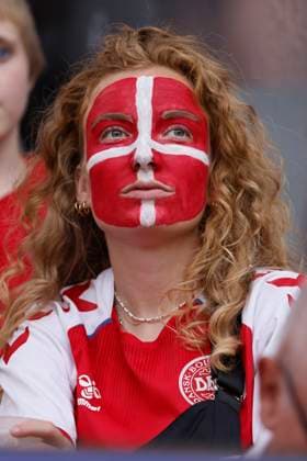 Germany v Denmark: Round of 16 - UEFA EURO, EM, Europameisterschaft,Fussball 2024 Female Danish fan with painted face before the UEFA EURO 2024 round of 16 match between Germany and Denmark at Football Stadium Dortmund on June 29, 2024 in Dortmund, Germany. Dortmund Football Stadium Dortmund Germany Germany Copyright: xRichardxSellers Sportsphoto APLx 14043099