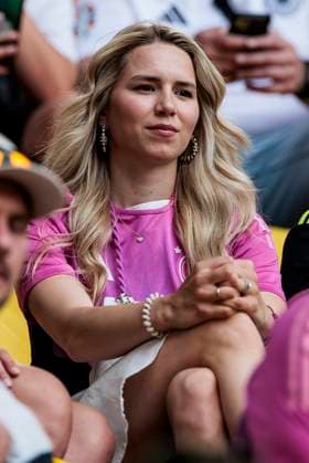 UEFA EURO, EM, Europameisterschaft,Fussball 2024: Deutschland - Dänemark; 29.06.2024 Anika Bissel, Frau von Manuel Neuer (Deutschland, 1). UEFA EURO 2024: Deutschland - Dänemark; BVB Stadion Dortmund, Dortmund am 29.06.2024 Copyright: xBEAUTIFULxSPORTS Wunderlx