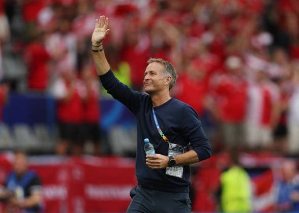 Dortmund, Germany, 29th June 2024. Kasper Hjulmand coach of Denmark waves to the fans before the UEFA European Championships Group 16 match at the BVB Stadion, Dortmund. Picture credit should read: Paul Terry Sportimage EDITORIAL USE ONLY. No use with unauthorised audio, video, data, fixture lists, club league logos or live services. Online in-match use limited to 120 images, no video emulation. No use in betting, games or single club league player publications. SPI-3213-0015