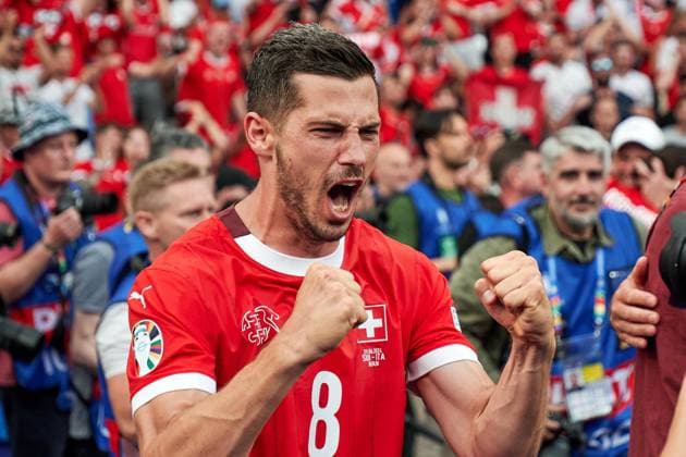 Remo Freuler (Schweiz, 08), jubelt ueber Sieg, GER, UEFA EURO, EM, Europameisterschaft,Fussball 2024, Fussball Herren, UEFA EM 2024, Achtelfinale, Round of 16, Schweiz vs. Italien, Switzerland vs. Italy, 29.06.2024. GER, UEFA Euro 2024, Fussball Herren, UEFA EM 2024, Achtelfinale, Round of 16, Schweiz vs. Italien, Switzerland vs. Italy, 29.06.2024. Berlin Copyright: xEibner-Pressefotox xClaudiusxRauchx EP_CRH