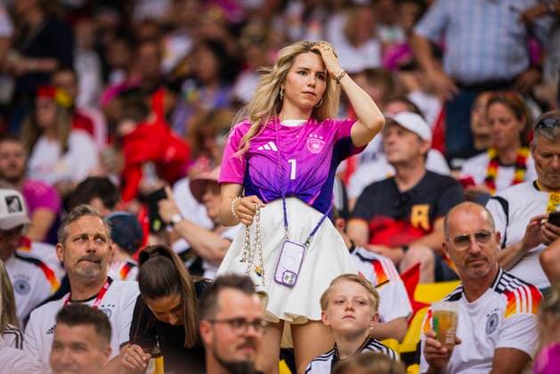 Sport Bilder des Tages Dortmund, Germany. 29th Jun 2024. Anika (Ehefrau von Manuel Neuer (DFB)) Germany - Denmark Deutschland - Dänemark 29.06.2024