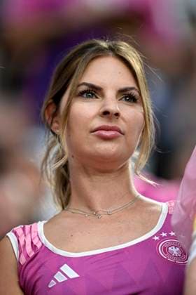 29.06.2024, Fussball UEFA EURO, EM, Europameisterschaft,Fussball 2024, Achtelfinale, Deutschland - Dänemark, in der BVB-Arena Dortmund, Lisa die Frau von Niclas Füllkrug (Deutschland)