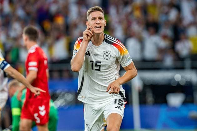 Jubel von Nico Schlotterbeck (Deutschland 15) nach seinem Abseitstor welches vom VAR annuliert wurde Deutschland vs. Daenemark, Herren, Fussball, Achtelfinale, EURO 2024, 29.06.2024, Europameisterschaft Deutschland vs. Daenemark, Herren, Fussball, Achtelfinale, EURO 2024, 29.06.2024, Europameisterschaft Dortmund Copyright: xEibner-Pressefoto BahhoxKarax EP_GER