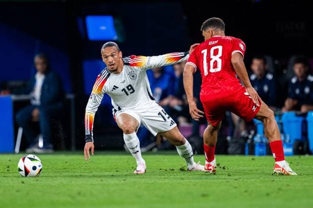 240629 Leroy Sane of Germany and Alexander Bah of Denmark during the UEFA EURO, EM, Europameisterschaft,Fussball 2024 Football Championship round of 16 match between Germany and Denmark on June 29, 2024 in Dortmund. Photo: Jesper Zerman BILDBYRAN kod JZ JZ0545 fotboll football soccer fotball fotbolls-em europamästerskap em uefa euro uefa european football championship euro 2024 tyskland germany danmark denmark bbeng Copyright: JESPERxZERMAN BB240629JZ031