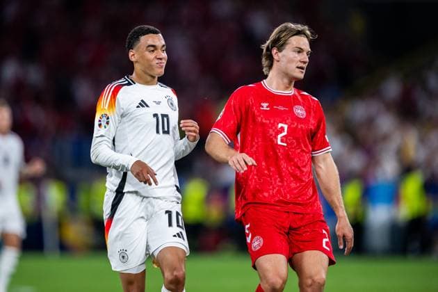 240629 Jamal Musiala of Germany looks dejected during the UEFA EURO, EM, Europameisterschaft,Fussball 2024 Football Championship round of 16 match between Germany and Denmark on June 29, 2024 in Dortmund. Photo: Jesper Zerman BILDBYRAN kod JZ JZ0545 fotboll football soccer fotball fotbolls-em europamästerskap em uefa euro uefa european football championship euro 2024 tyskland germany danmark denmark bbeng dejected depp Copyright: JESPERxZERMAN BB240629JZ033