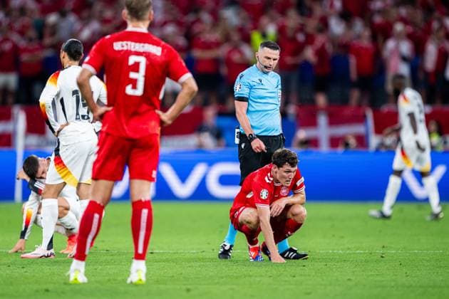 240629 Joakim Maehle of Denmark during the UEFA EURO, EM, Europameisterschaft,Fussball 2024 Football Championship round of 16 match between Germany and Denmark on June 29, 2024 in Dortmund. Photo: Jesper Zerman BILDBYRAN kod JZ JZ0545 fotboll football soccer fotball fotbolls-em europamästerskap em uefa euro uefa european football championship euro 2024 tyskland germany danmark denmark bbeng skada Copyright: JESPERxZERMAN BB240629JZ043