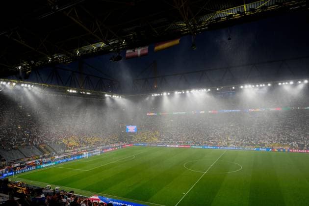 Heavy Rain Pours through the roof of the Stadium Germany v Denmark, UEFA European Championship, EM, Europameisterschaft 2024, Round of 16, Football, BVB Stadion, Dortmund, Germany - 29 Jun 2024 EDITORIAL USE ONLY No use with unauthorised audio, video, data, fixture lists, club league logos or live services. Online in-match use limited to 120 images, no video emulation. No use in betting, games or single club league player publications. Copyright: xDavexShopland Shutterstockx 14562067c