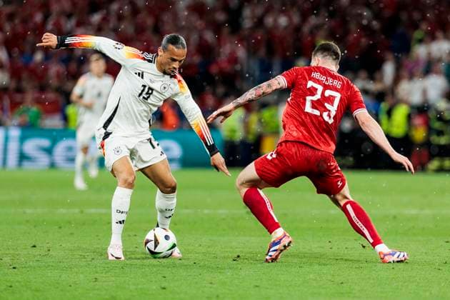 UEFA EURO, EM, Europameisterschaft,Fussball 2024: Deutschland - Dänemark; 29.06.2024 Leroy Sane (Deutschland, 19), Pierre-Emile Hojbjerg (Dänemark, 23). UEFA EURO 2024: Deutschland - Dänemark; BVB Stadion Dortmund, Dortmund am 29.06.2024 Copyright: xBEAUTIFULxSPORTS Wunderlx