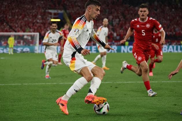 29.06.2024, Fussball, Herren, UEFA Europameisterschaft 2024, Achtelfinale, Deutschland - Dänemark, Kai Havertz (Deutschland), Joakim Maehle (Daenemark) Dortmund Signal-Iduna-Park Nordrhein-Westfalen Deutschland (DE) Copyright: xSebastianxBachx