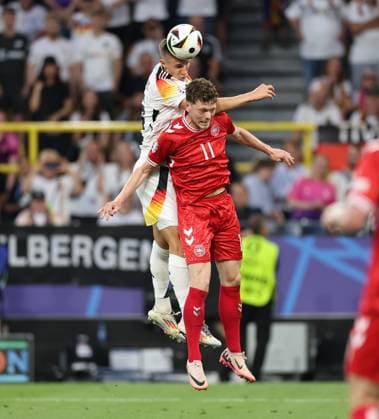 29.06.2024, Fussball Europameisterschaft, UEFA EURO, EM, Europameisterschaft,Fussball 2024, Deutschland - Dänemark, Achtelfinale, BVB Stadion Dortmund, v.l., Nico Schlotterbeck (Deutschland), Andreas Skov Olsen (Dänemark) Copyright: HMBxMedia