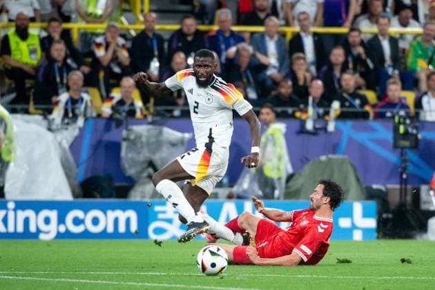 Antonio Ruediger (Deutschland, 02) im Zweikampf mit Thomas Joseph Delaney (Daenemark, 08), GER, Germany (GER) vs Denmark (DEN), Fussball Europameisterschaft, UEFA EURO, EM, Europameisterschaft,Fussball 2024, Round of 16, 29.06.2024 GER, Germany (GER) vs Denmark (DEN), Fussball Europameisterschaft, UEFA EURO 2024, Round of 16, 29.06.2024 Dortmund Copyright: xEibner-Pressefoto Memmlerx EP_MMR