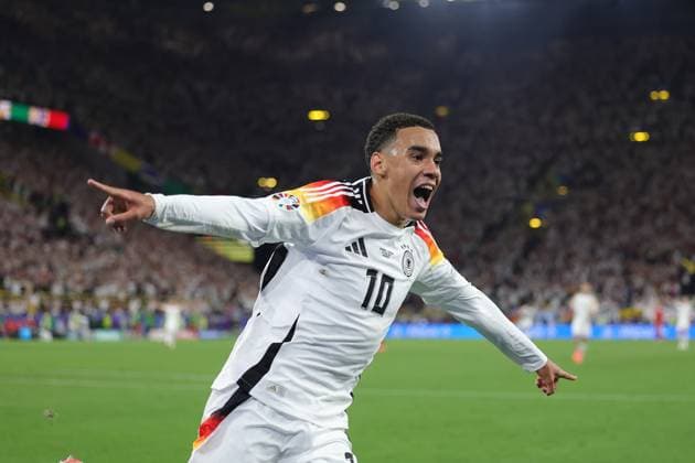 Germany v Denmark Euro 2024 29 06 2024. Round of 16 Goal 2-0 Jamal Musiala of Germany scores a goal and celebrates during the Round of 16 Euro 2024 match between Germany and Denmark at Signal Iduna Park, Dortmund, Germany on 29 June 2024. Dortmund Signal Iduna Park North Rhine-Westphalia Germany Editorial use only , Copyright: xNigelxKeenex PSI-19906-0040