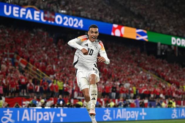 Jubel 2:0 Jamal Musiala (Deutschland) 29.06.2024, Fussball Europameisterschaft 2024, Achtelfinale Deutschland - Dänemark Dortmund Nordrhein Westfalen Deutschland