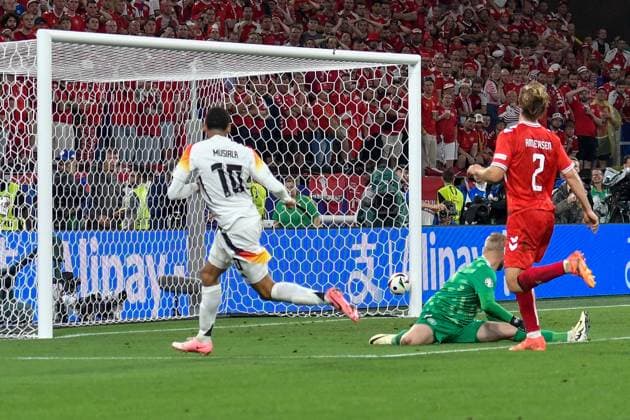 Jamal Musiala 10 (Germany) erzielt das Tor zum 2:0 29.06.2024 Fussball Europameisterschaft in Deutschland Deutschland vs Denmark, Signal Iduna Park, Dortmund, NRW Germany