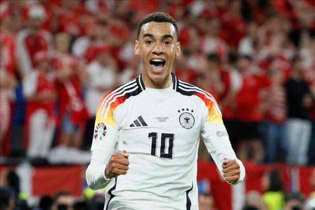 Germany v Denmark: Round of 16 - UEFA EURO, EM, Europameisterschaft,Fussball 2024 Jamal Musiala of Germany celebrates 2nd goal during the UEFA EURO 2024 round of 16 match between Germany and Denmark at Football Stadium Dortmund on June 29, 2024 in Dortmund, Germany. Dortmund Football Stadium Dortmund Germany Germany Copyright: xRichardxSellers Sportsphoto APLx 14043157