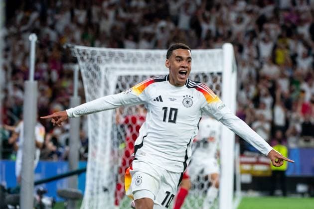 Jamal Musiala (Deutschland, 10) jubelt ueber das Tor zum 2:0, GER, Germany (GER) vs Denmark (DEN), Fussball Europameisterschaft, UEFA EURO, EM, Europameisterschaft,Fussball 2024, Round of 16, 29.06.2024 GER, Germany (GER) vs Denmark (DEN), Fussball Europameisterschaft, UEFA EURO 2024, Round of 16, 29.06.2024 Dortmund Copyright: xEibner-Pressefoto Memmlerx EP_MMR