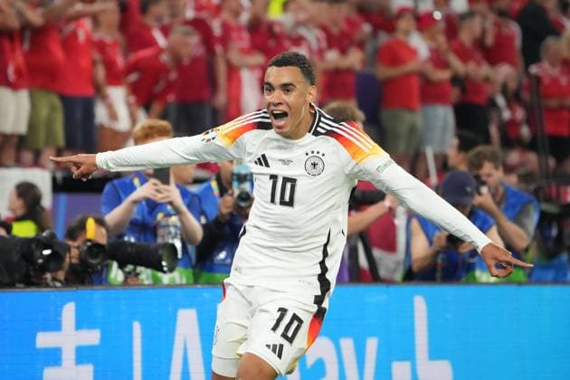 celebrate the goal, Torjubel zum 2:0 Jamal Musiala (Deutschland Germany, 10) - Dortmund 29.06.2024: Deutschland vs. Dänemark, EURO2024 M37, Achtelfinale, EM-Arena Dortmund