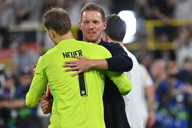 29.06.2024, xjrdrx, Fussball EM 2024 1 8 Finale, Deutschland - Dänemark emspor, v.l. Jubel, Freude, Emotionen ueber den Sieg bei Trainer Julian Nagelsmann (Deutsche Fussball Nationalmannschaft DFB) Manuel Neuer (Deutsche Fussball Nationalmannschaft DFB) (UEFA REGULATIONS PROHIBIT ANY USE OF PHOTOGRAPHS as IMAGE SEQUENCES and or QUASI-VIDEO) Dortmund
