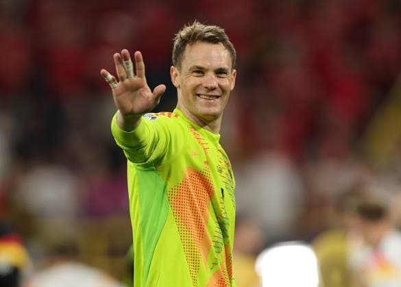 29.06.2024, Fussball Europameisterschaft, UEFA EURO, EM, Europameisterschaft,Fussball 2024, Deutschland - Dänemark, Achtelfinale, BVB Stadion Dortmund, v.l., Torwart Manuel Neuer (Deutschland) freut sich über den Einzug ins Viertelfinale Copyright: HMBxMedia