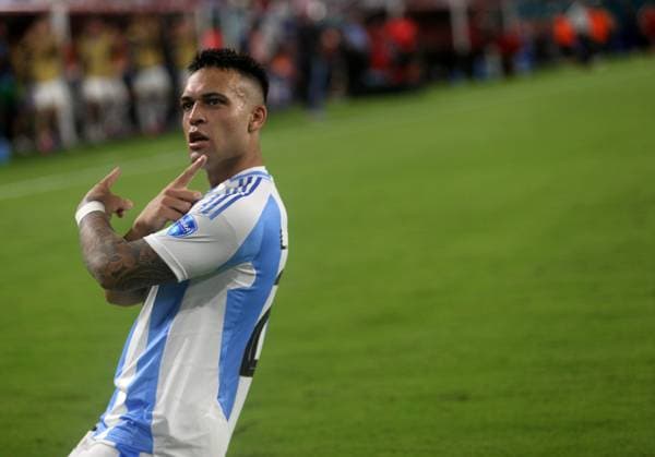 Sport Bilder des Tages Lautaro Martinez ARGENTINA VS PERU Fecha: 29 06 2024 COPA AMERICA ESTADOS UNIDOS Copyright: xxDanielFerrarix