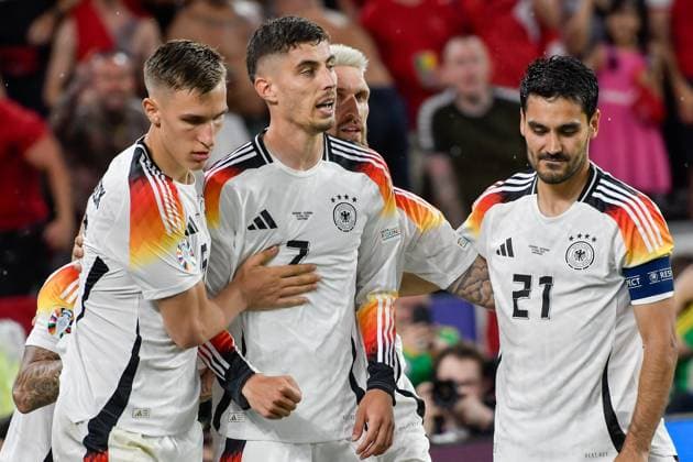 Kai Havertz 7 (Germany) jubelt nach dem Tor zum 1:0 mit Nico Schlotterbeck 15 (Germany) ?lkay Gündogan Guendogan 21 (Germany) 29.06.2024 Fussball Europameisterschaft in Deutschland Deutschland vs Denmark, Signal Iduna Park, Dortmund, NRW Germany