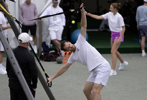 Andy Murray of GBR stretches during warm up Wimbledon Tennis Championships, Practice and Previews, The All England Lawn Tennis and Croquet Club, London, UK - 30 Jun 2024  Copyright: xJavierxGarcia Shutterstockx 14560182s