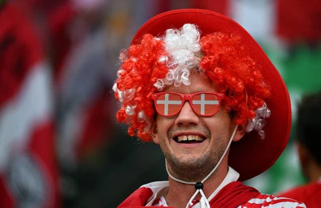 Fussball, Europameisterschaft, EURO 2024, Achtelfinale, Signal Iduna Park Dortmund: Deutschland - Dänemark 2:0; Fans Dänemark. Fan, Fans, Fankultur, Begeisterung.