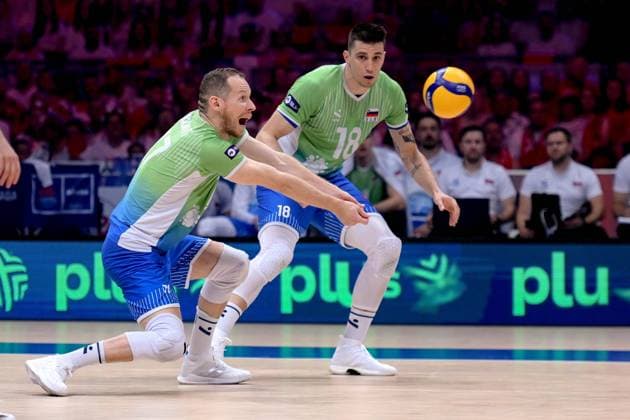 Volleyball, FIVB Nations League, Spiel um Platz 3, Polen - Slowenien LODZ 30.06.2024 MECZ SIATKARSKA LIGA NARODOW 2024 PILKA SIATKOWA --- FIVB VOLLEYBALL NATIONS LEAGUE MATCH: SLOWENA - POLSKA --- SLOVENIA - POLAND N Z TINE URNAUT FOT. PAWEL PIOTROWSKI 400mm.pl NEWSPIX.PL --- Newspix.pl POLAND OUT!  20240630PAP016