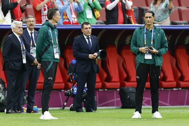 COLOGNE, RheinEnergie Stadium, 30-06-2024, European Football Championship Euro2024, round of 16 match no. 39 between Spain and Georgia. 4th official Serdar Gozubuyuk (R) Spain - Georgia (Euro2024)  x25643663x Copyright: