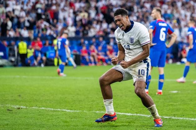 240630 Jude Bellingham of England celebrates after 2-1 during the UEFA EURO, EM, Europameisterschaft,Fussball 2024 Football Championship round of 16 match between England and Slovakia on June 30, 2024 in Gelsenkirchen. Photo: Jesper Zerman BILDBYRAN kod JZ JZ0546 fotboll football soccer fotball fotbolls-em europamästerskap em uefa euro uefa european football championship euro 2024 england slovakien slovakia bbeng celebrate jubel Copyright: JESPERxZERMAN BB240630JZ146
