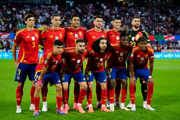 Spain v Georgia: Round of 16 - UEFA EURO, EM, Europameisterschaft,Fussball 2024 Spain line up during the UEFA EURO 2024 round of 16 match between Spain and Georgia at Cologne Stadium on June 30, 2024 in Cologne, Germany. Cologne Germany  Copyright: xJosexBretonx originalFilename:bretonhernandez-spainvge240630_npZqO.jpg